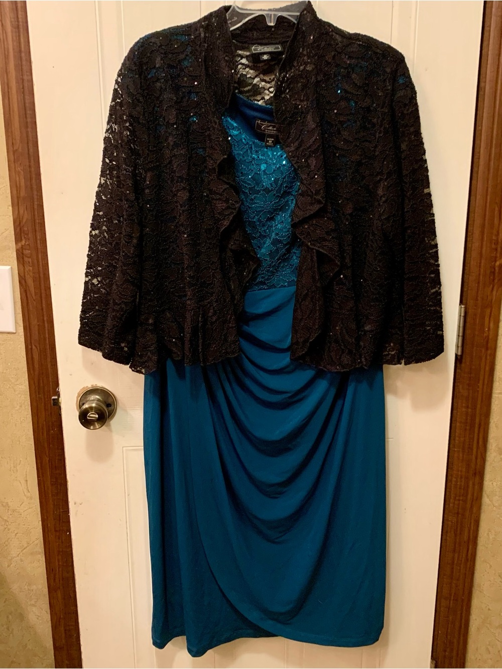 Dressbarn Teal 2-Piece Lace Jacket & Draped Sheath Dress Set Size 22 / 3X
